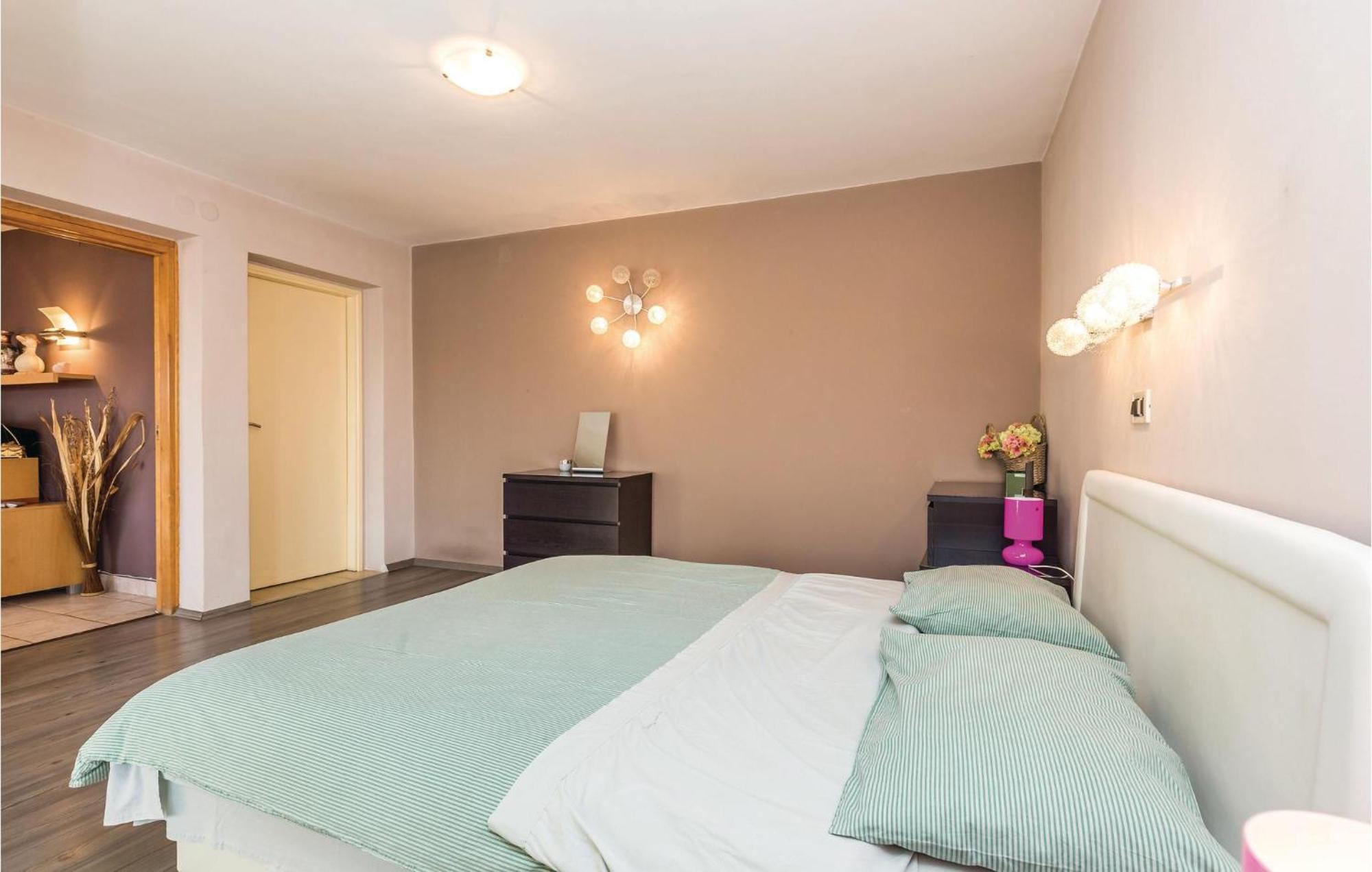 Stunning Apartment In Rijeka With 1 Bedrooms And Wifi Luaran gambar