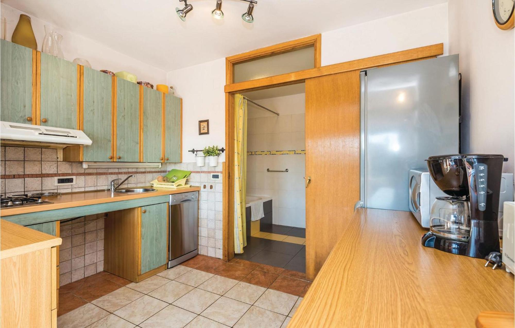 Stunning Apartment In Rijeka With 1 Bedrooms And Wifi Luaran gambar