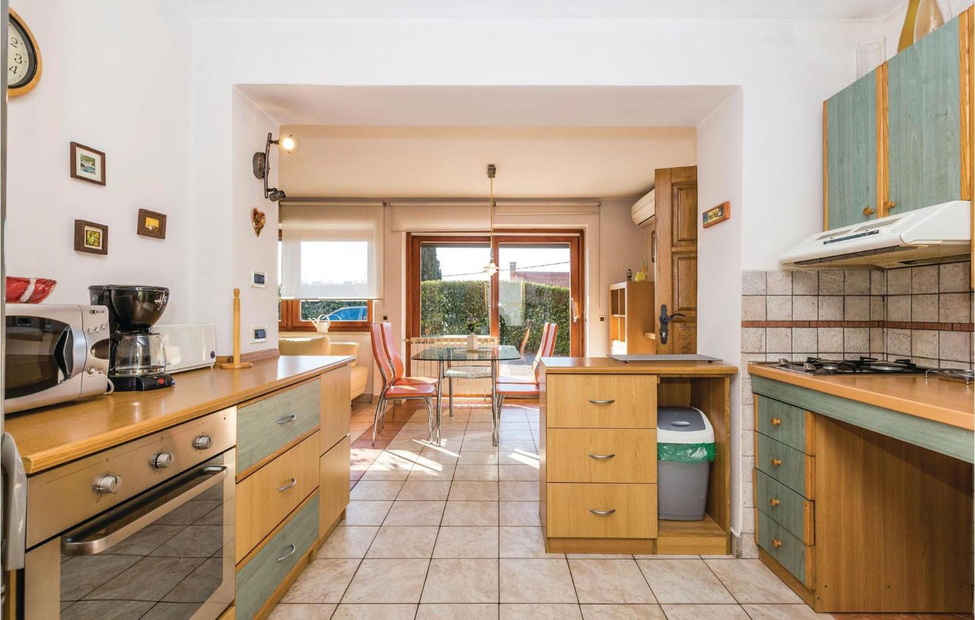 Stunning Apartment In Rijeka With 1 Bedrooms And Wifi Luaran gambar