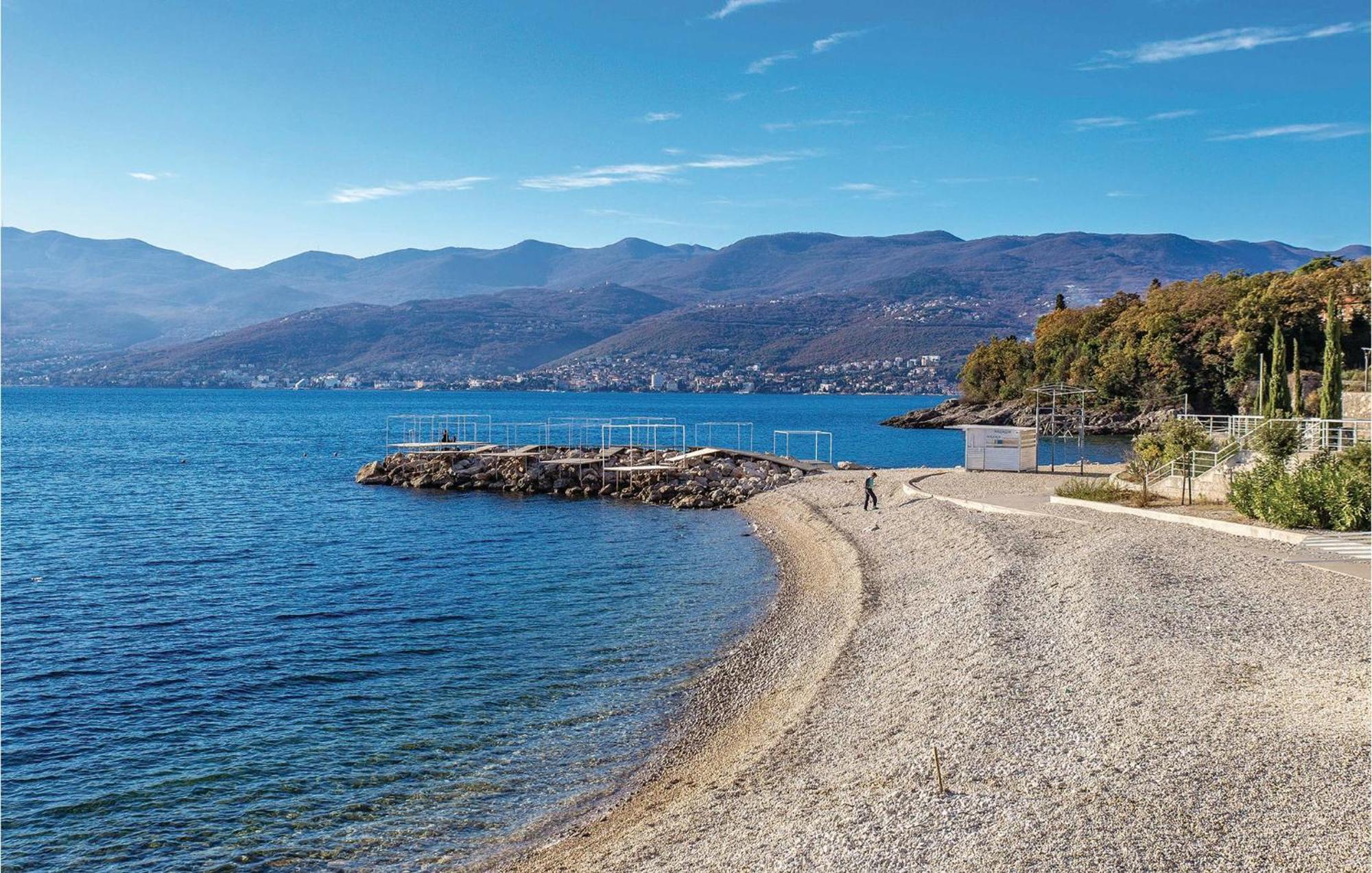 Stunning Apartment In Rijeka With 1 Bedrooms And Wifi Luaran gambar